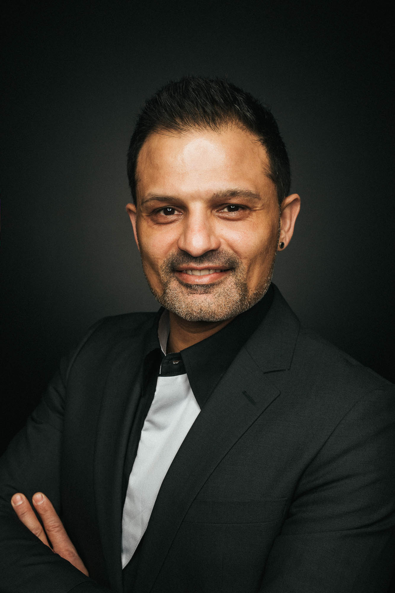 Export x3 Headshot  06177 Dez 01 2019 Headshots 2019  Miro Nicole Nadine 3